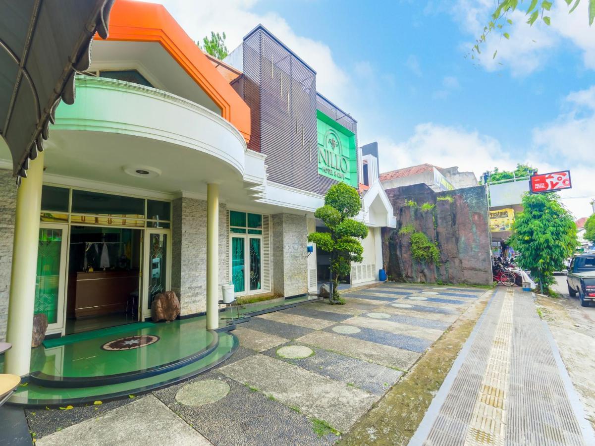 Oyo 90788 Nillo Hotel Kebumen Bagian luar foto
