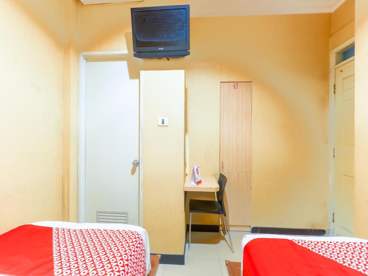 Oyo 90788 Nillo Hotel Kebumen Bagian luar foto