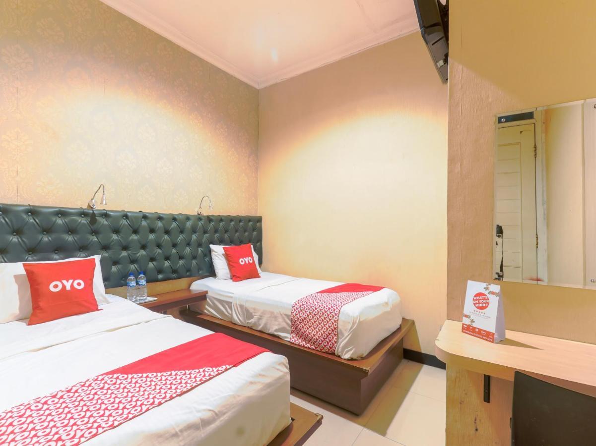 Oyo 90788 Nillo Hotel Kebumen Bagian luar foto