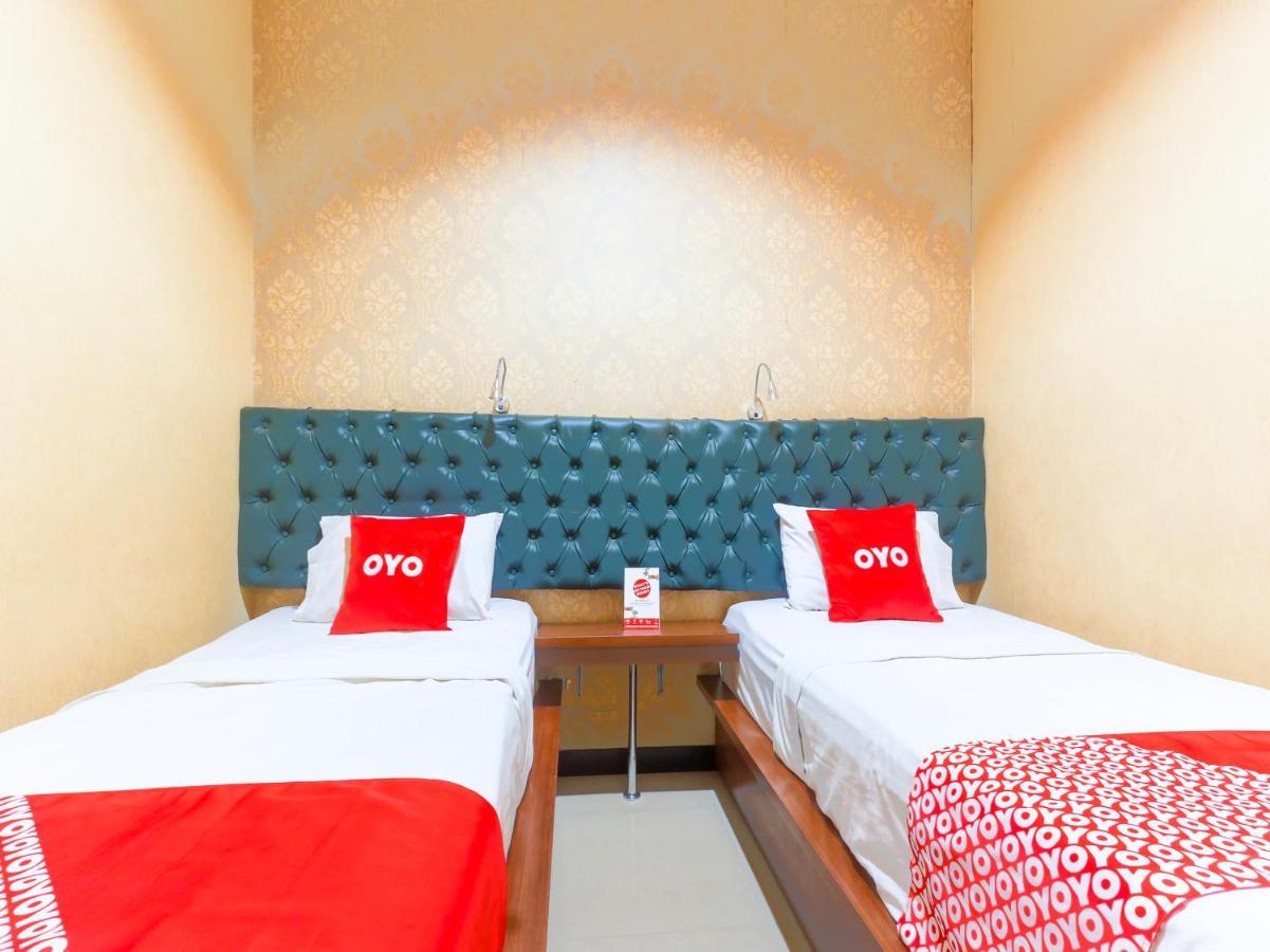 Oyo 90788 Nillo Hotel Kebumen Bagian luar foto